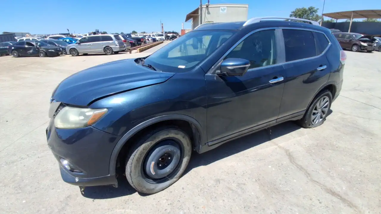 Photo of 2015 Nissan Rogue