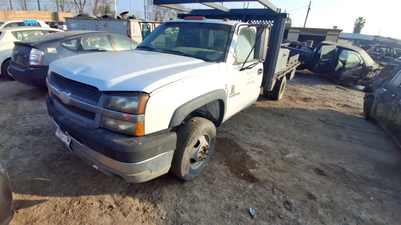 Photo of 2003 Chevrolet C3500