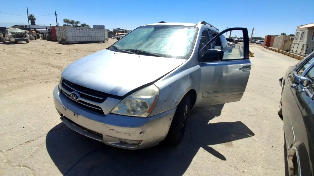 Photo of 2007 Kia Sedona