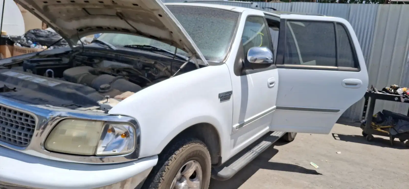 Photo of 1998 Ford Expedition