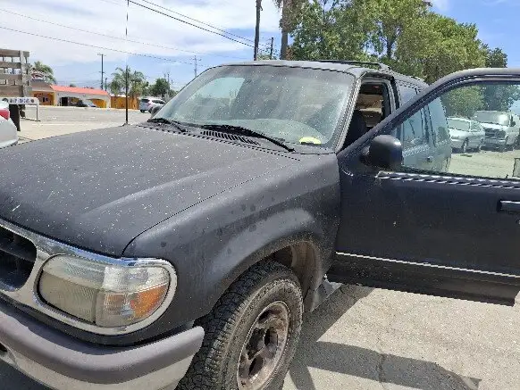 Photo of 1996 Ford Explorer