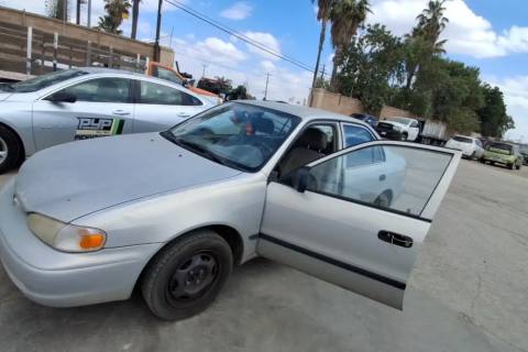 Photo of 2001 Chevrolet Prizm