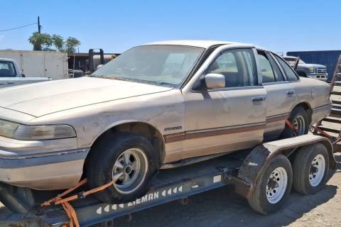 Photo of 1992 Ford Crown Victoria