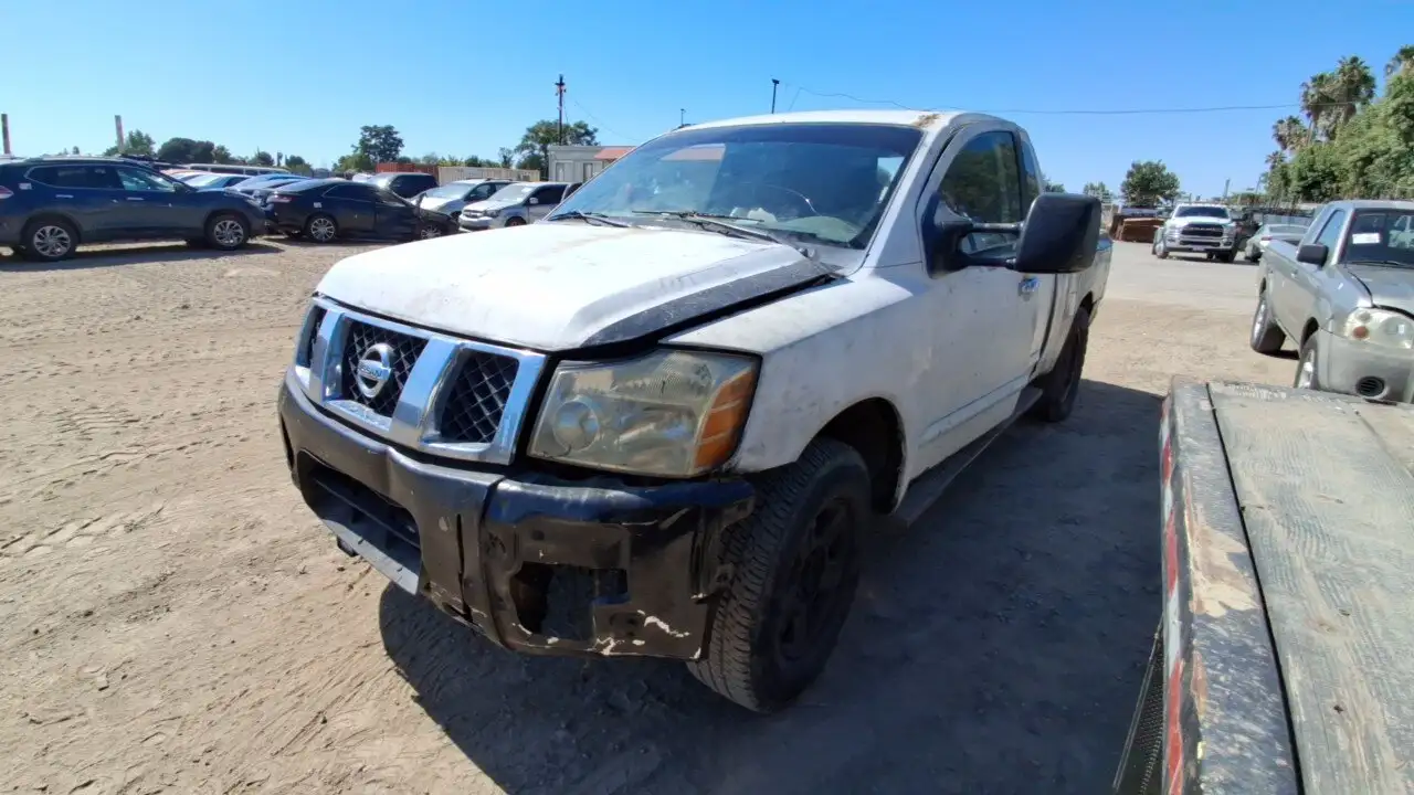 Photo of 2006 Nissan Titan