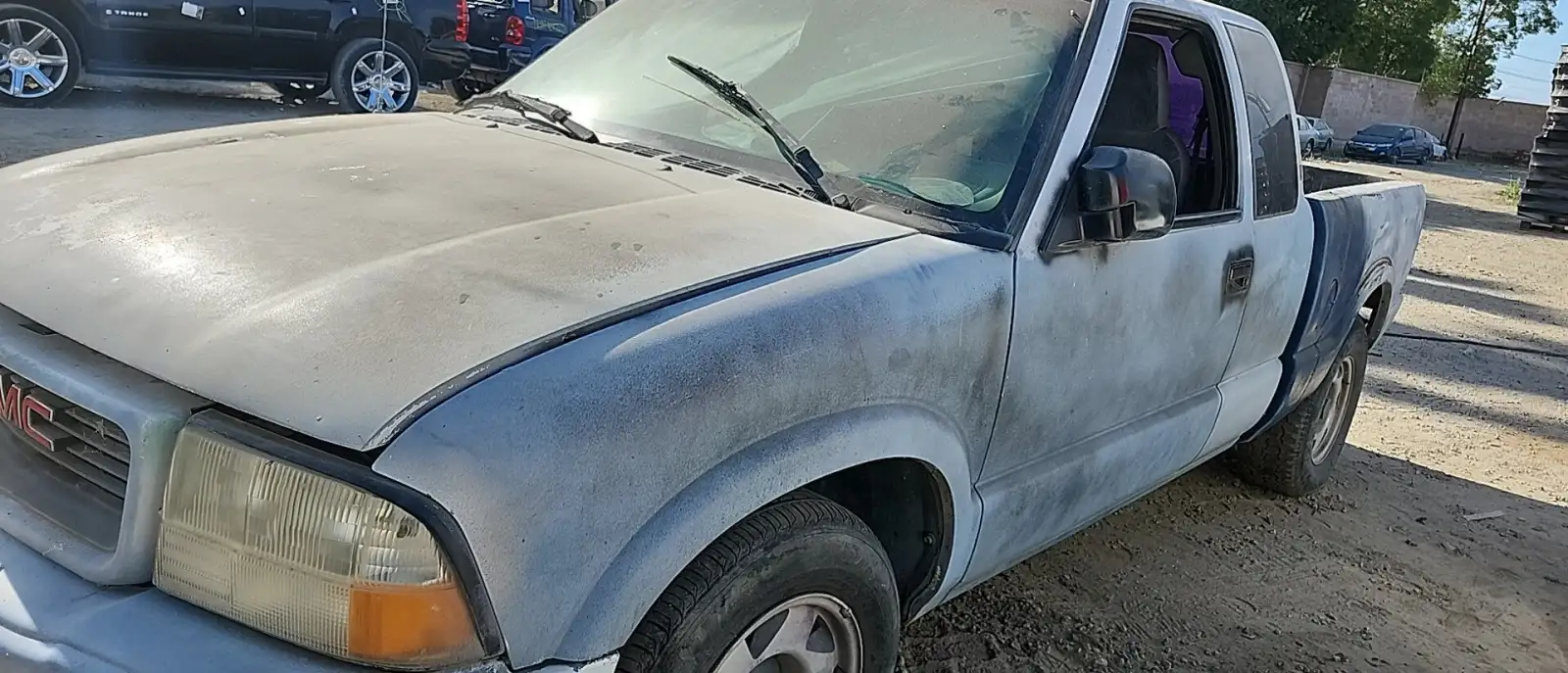 Photo of 1999 Gmc Sonoma