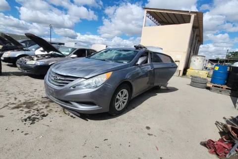 Photo of 2011 Hyundai Sonata