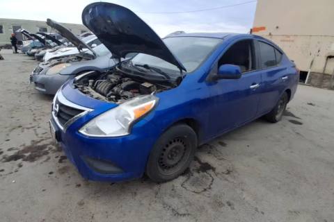Photo of 2015 Nissan Versa