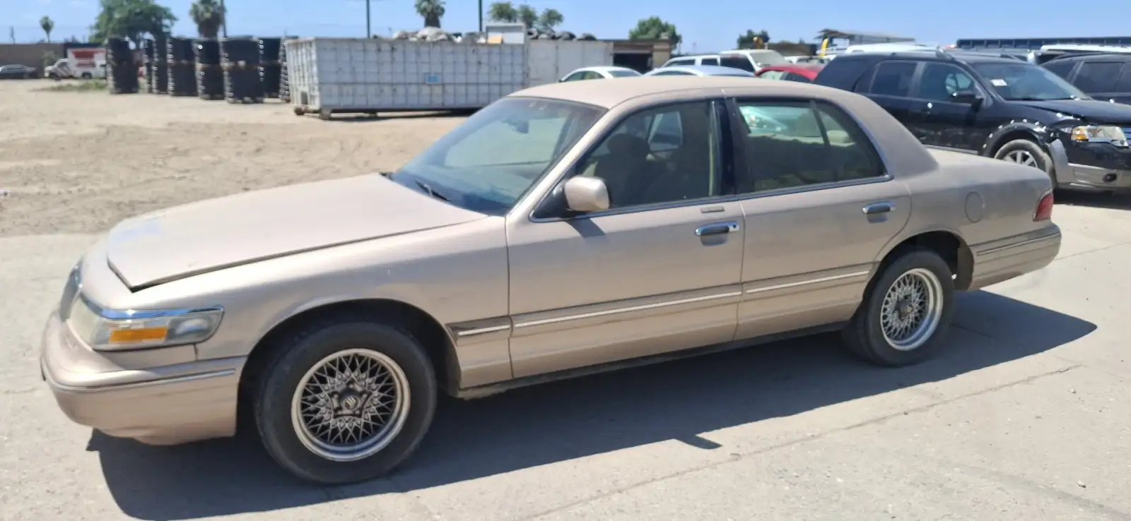 Photo of 1997 Mercury Grand Marquis