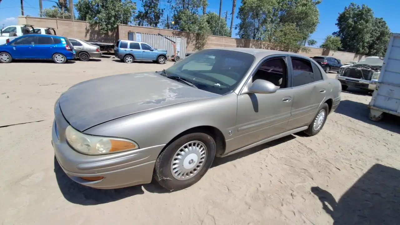 Photo of 2001 Buick Lesabre