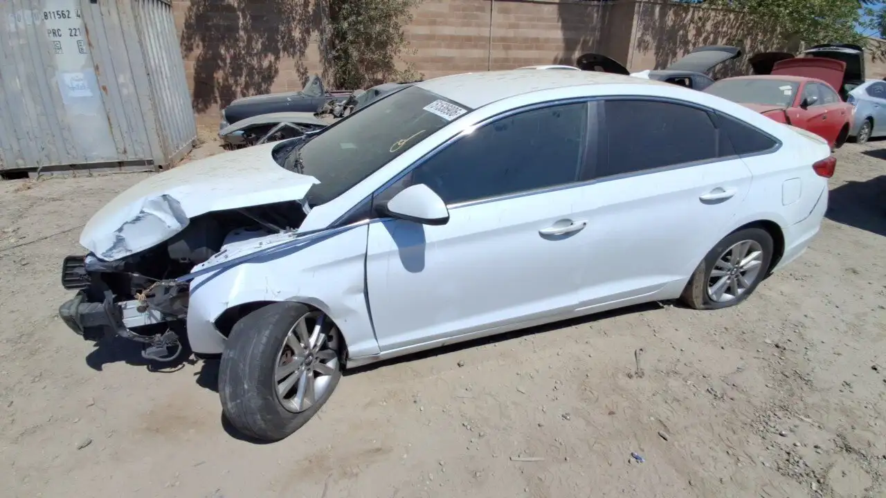 Photo of 2016 Hyundai Sonata