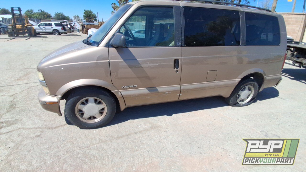 Photo of 2000 Chevrolet Astro