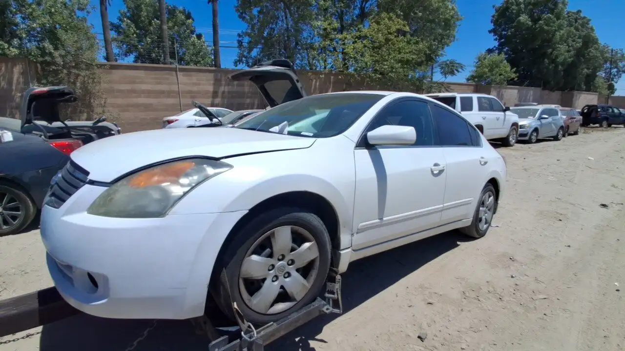 Photo of 2008 Nissan Altima