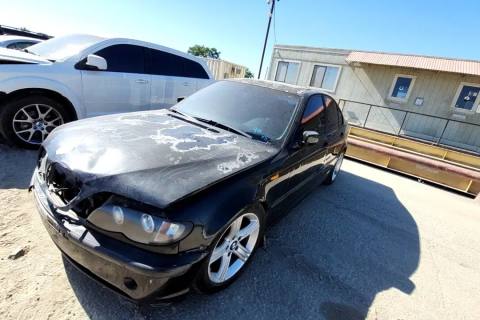 Photo of 2004 Bmw 325I