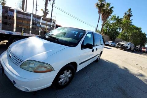Photo of 2003 Ford Windstar