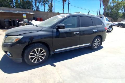 Photo of 2014 Nissan Pathfinder
