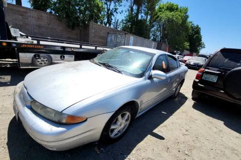 Photo of 2004 Oldsmobile Alero