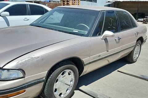 Photo of 1998 Buick Lesabre