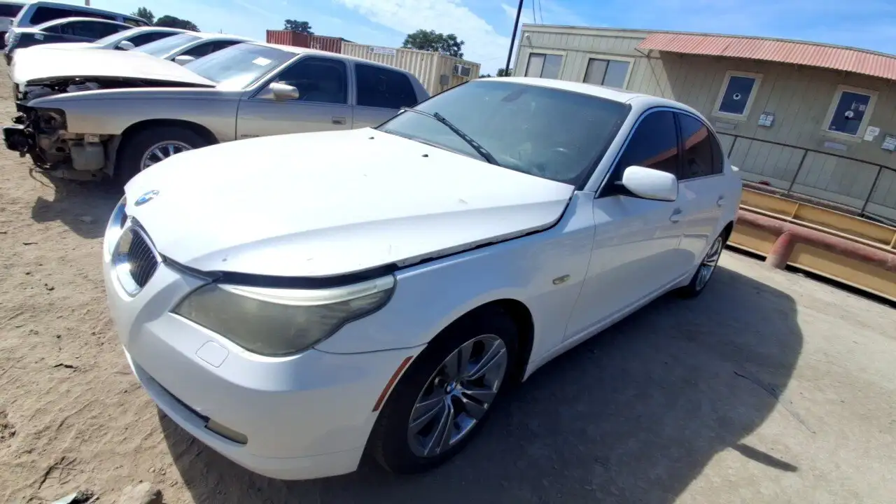 Photo of 2010 Bmw 528I