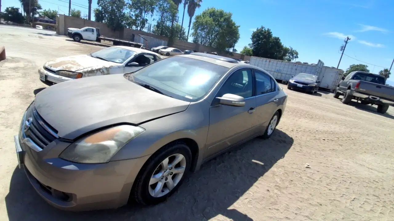 Photo of 2008 Nissan Altima