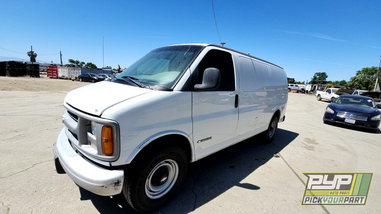 Photo of 2001 Chevrolet Express 3500