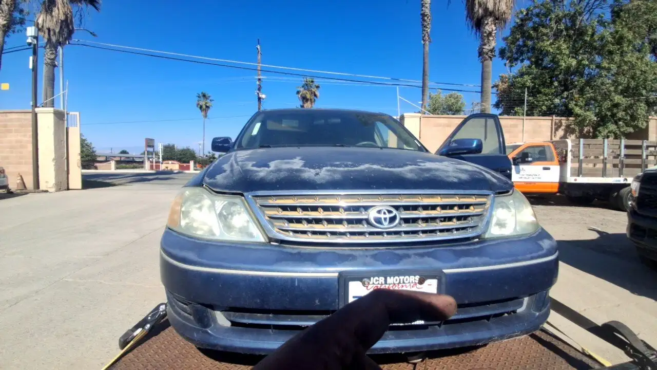 Photo of 2004 Toyota Avalon