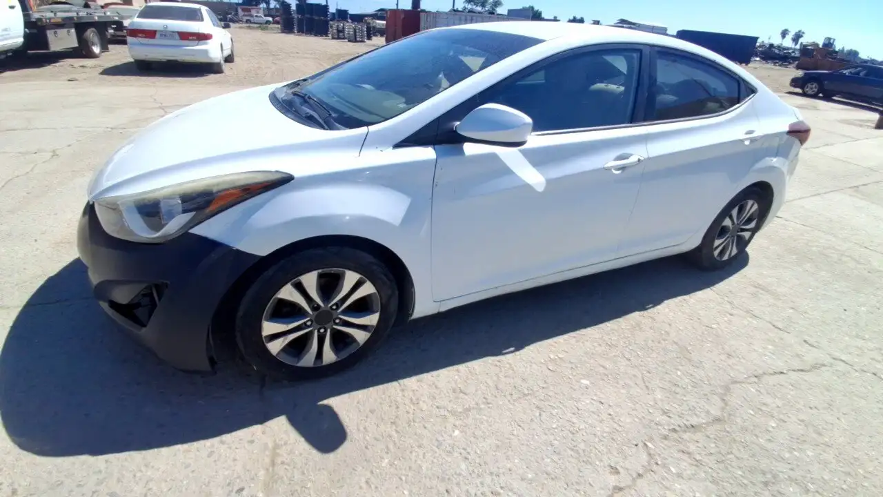 Photo of 2016 Hyundai Elantra