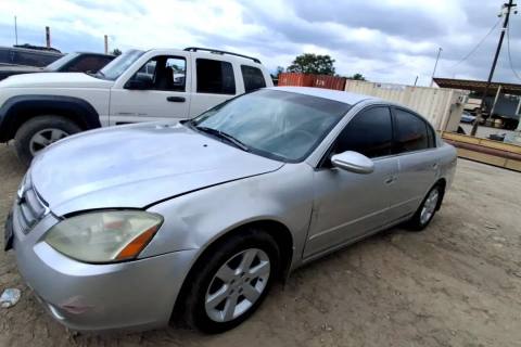 Photo of 2003 Nissan Altima