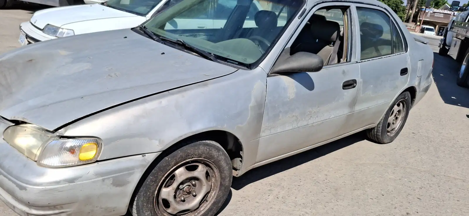 Photo of 1999 Toyota Corolla