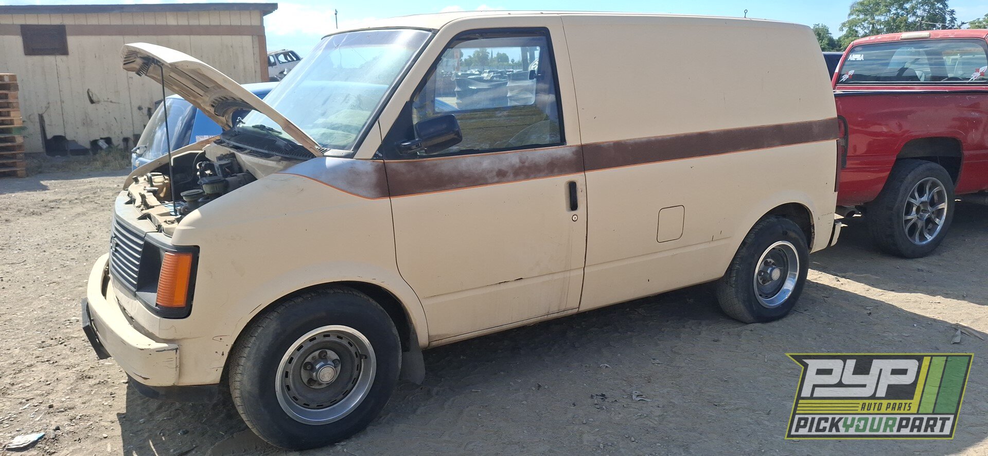 Photo of 1985 Chevrolet Astro