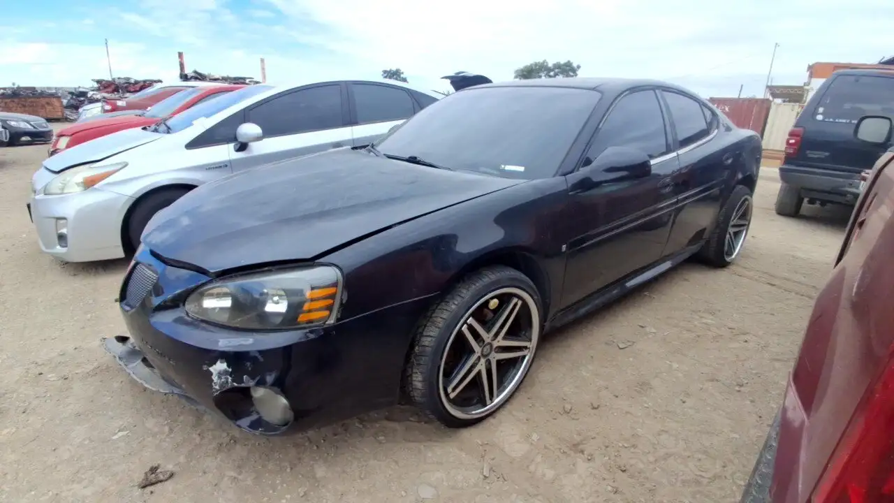 Photo of 2008 Pontiac Grand Prix
