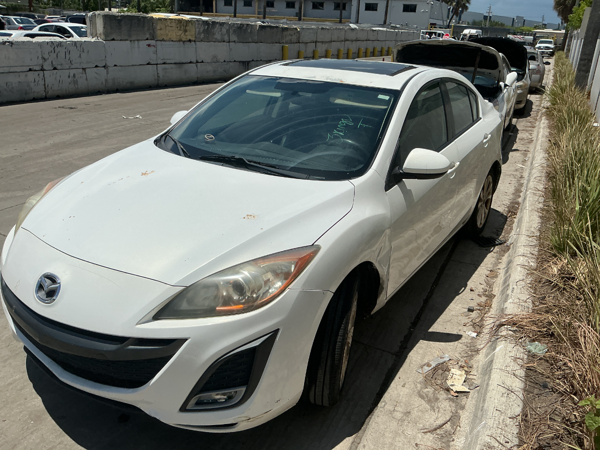 Photo of 2011 Mazda Mazda3