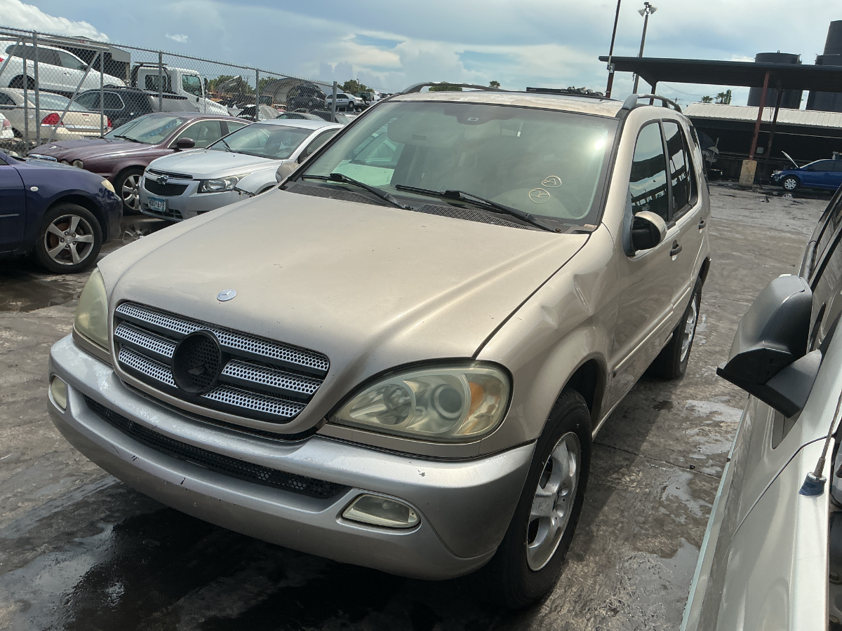 Photo of 2003 Mercedes-Benz M-Class