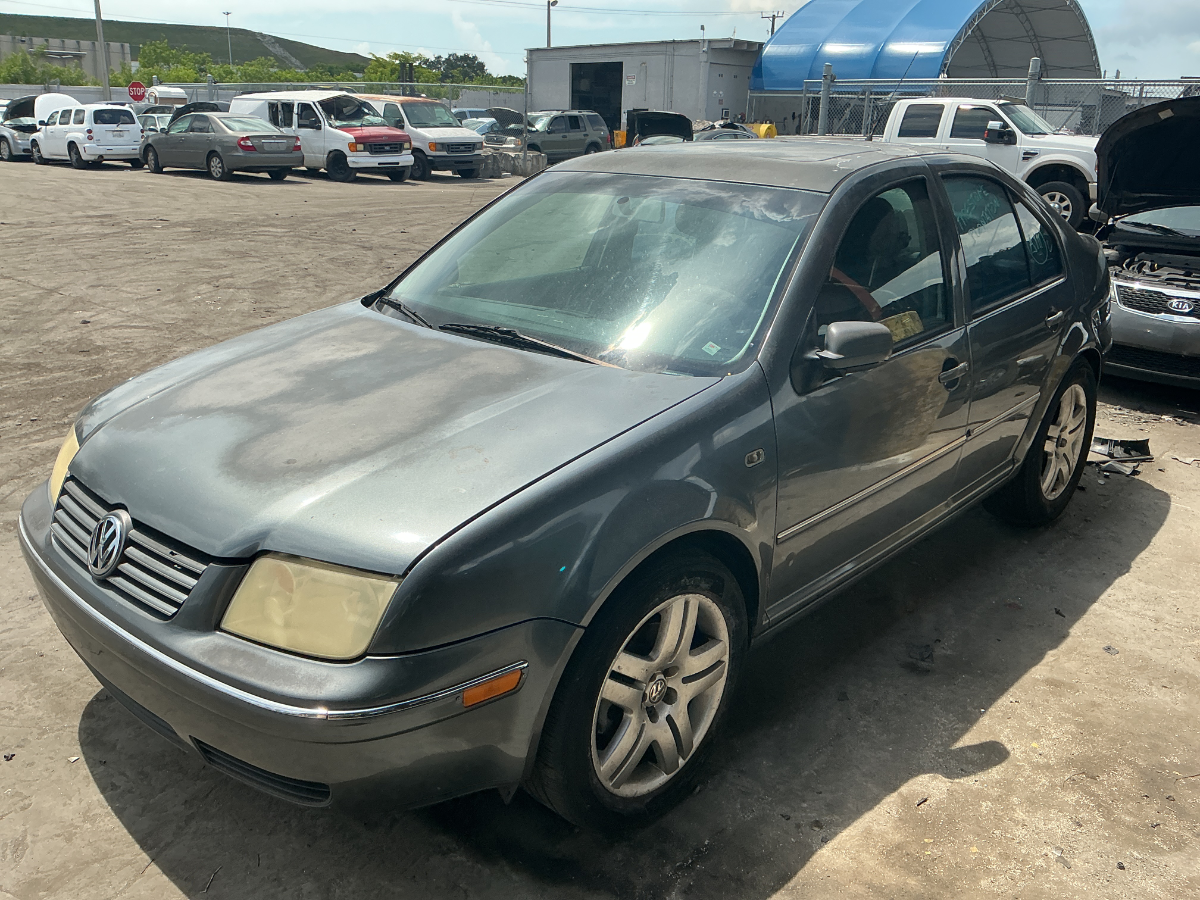 Photo of 2004 Volkswagen Jetta