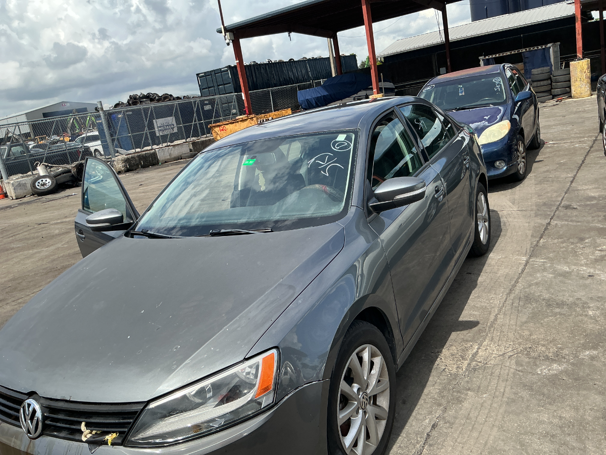Photo of 2012 Volkswagen Jetta