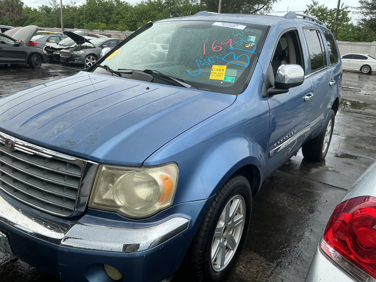 Photo of 2007 Chrysler Aspen