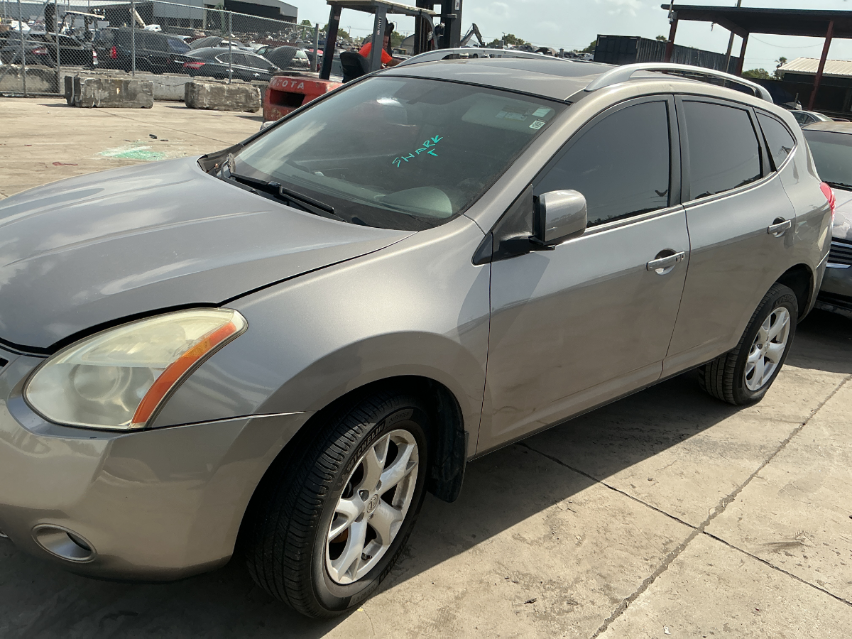 Photo of 2009 Nissan Rogue