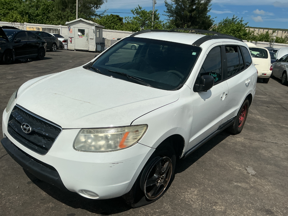 Photo of 2009 Hyundai Santa Fe
