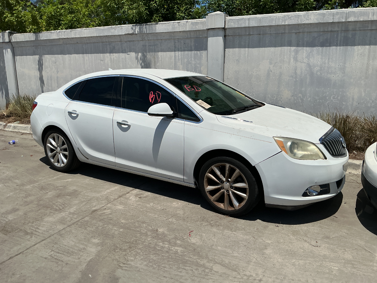 Photo of 2012 Buick Verano