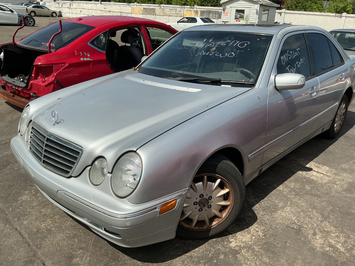 Photo of 2001 Mercedes-Benz E-Class