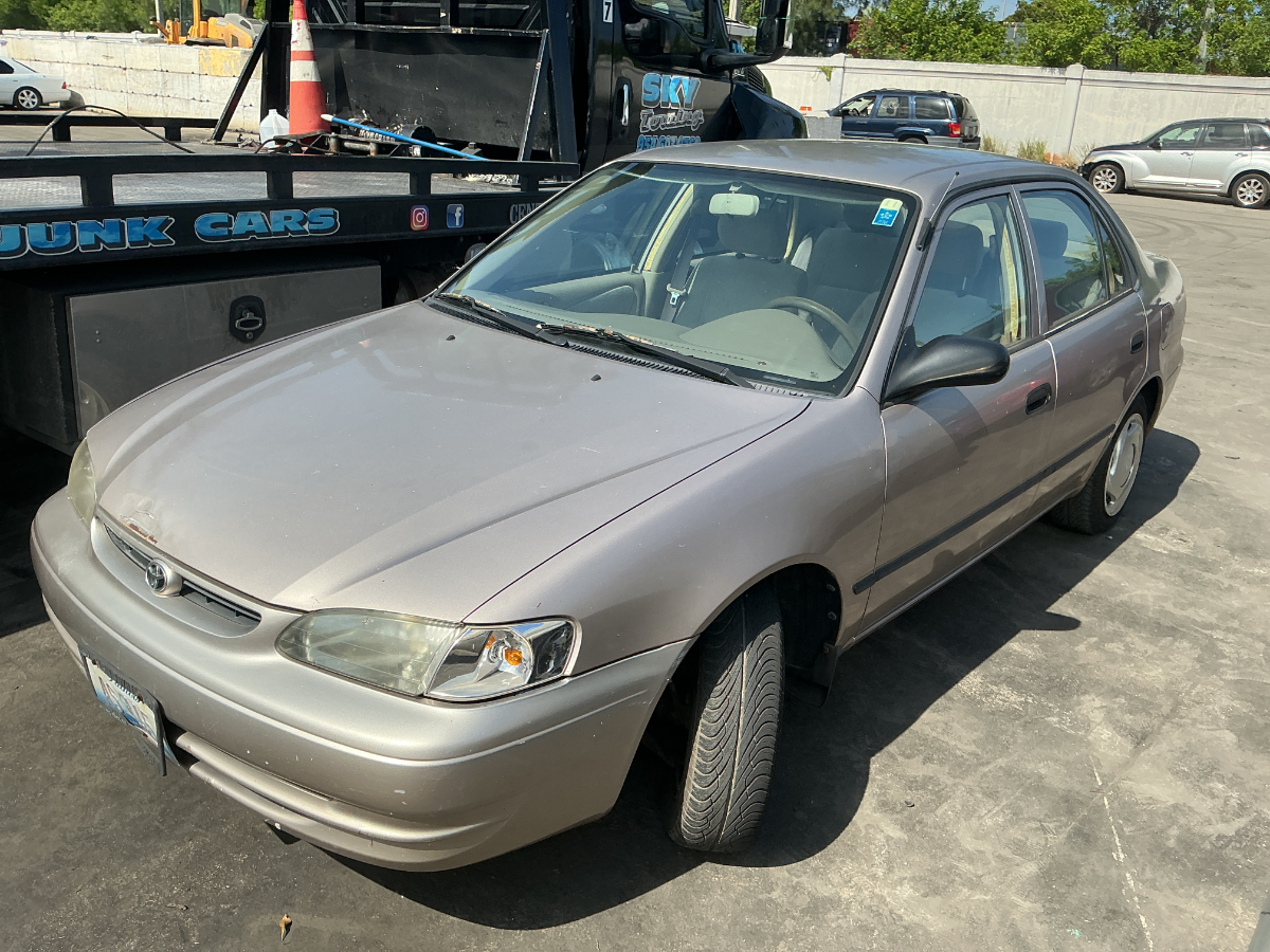 Photo of 1998 Toyota Corolla