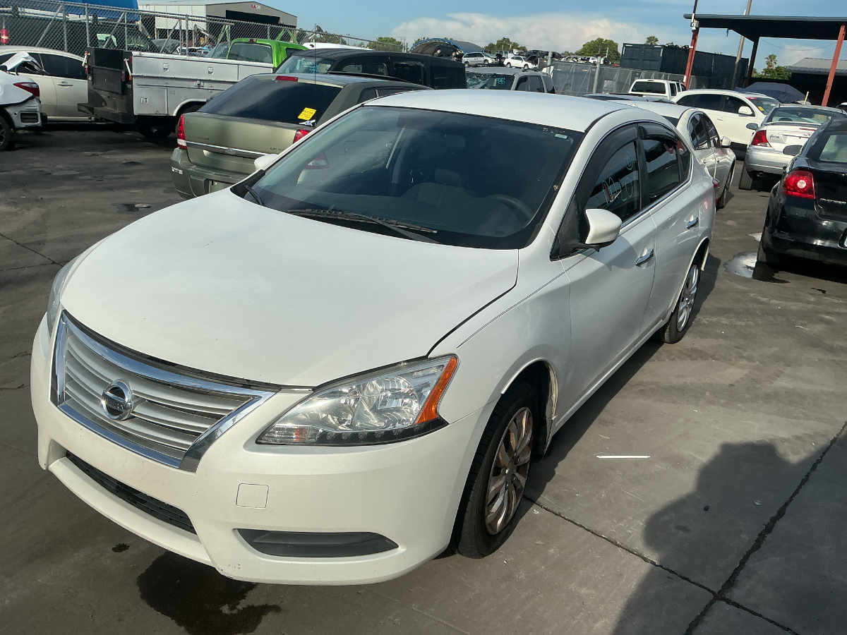 Photo of 2014 Nissan Sentra