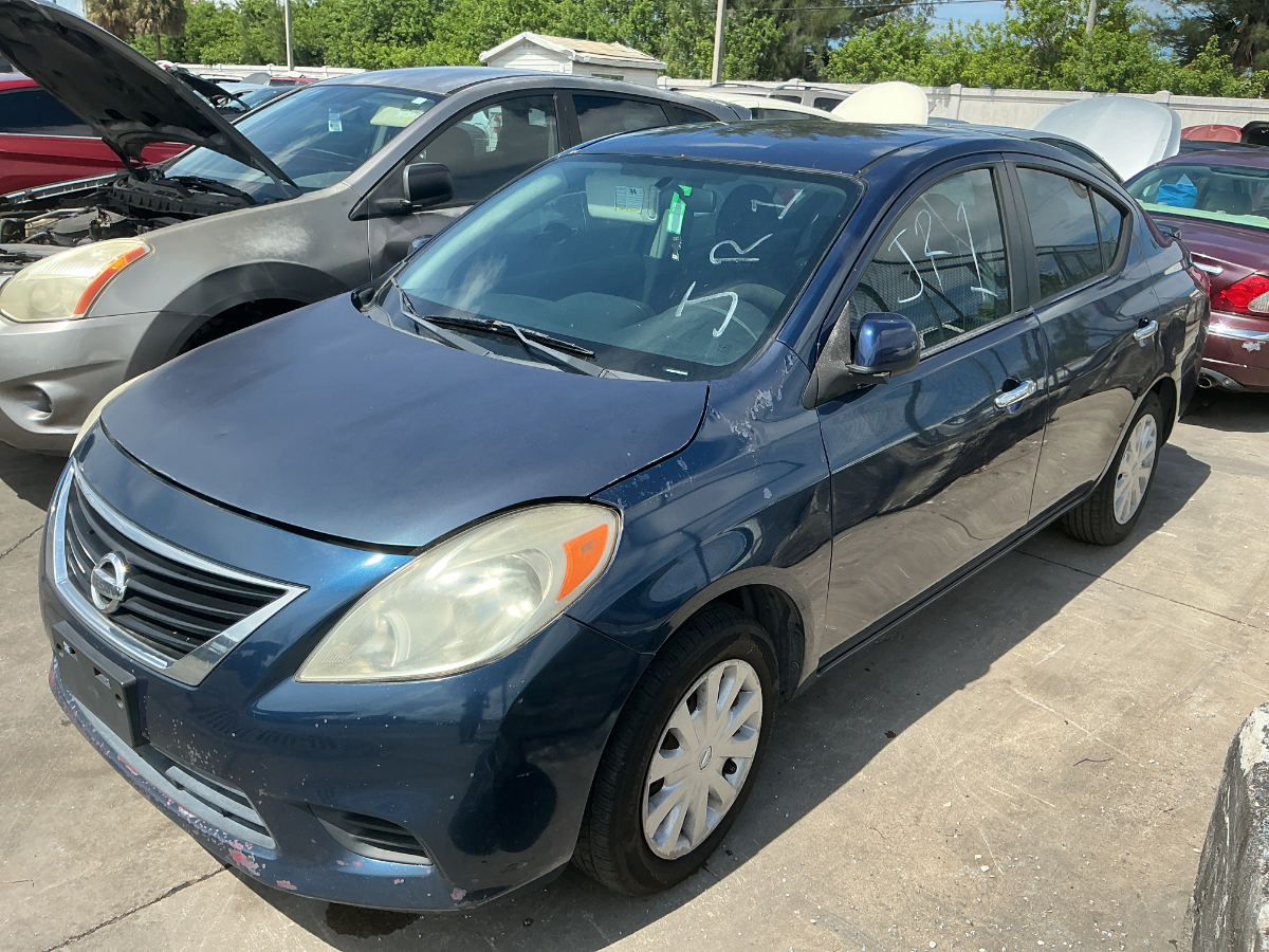 Photo of 2013 Nissan Versa