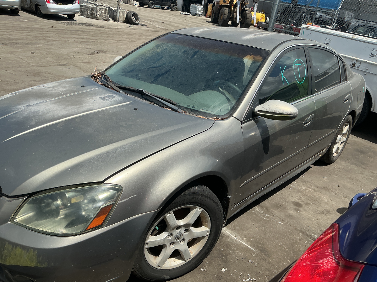 Photo of 2006 Nissan Altima