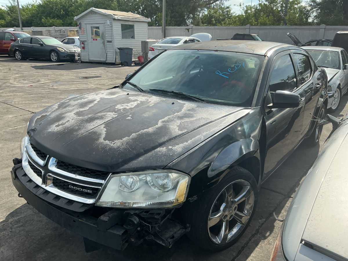 Photo of 2011 Dodge Avenger