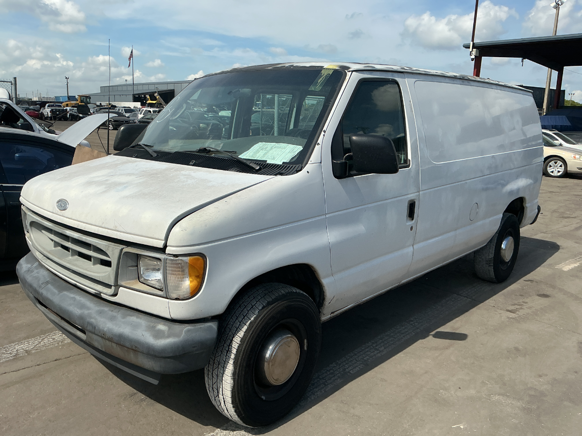 Photo of 2001 Ford Econoline