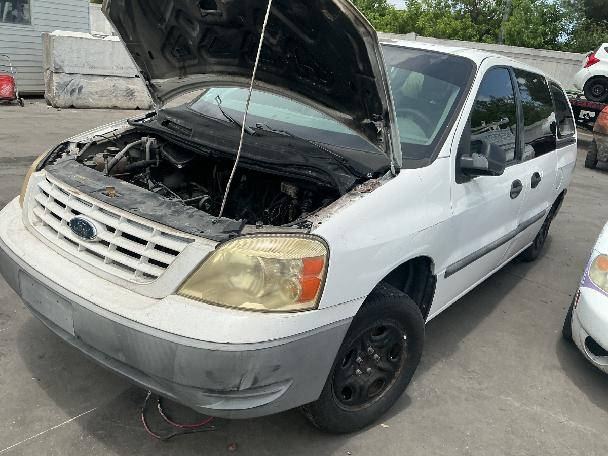 Photo of 2006 Ford Freestar