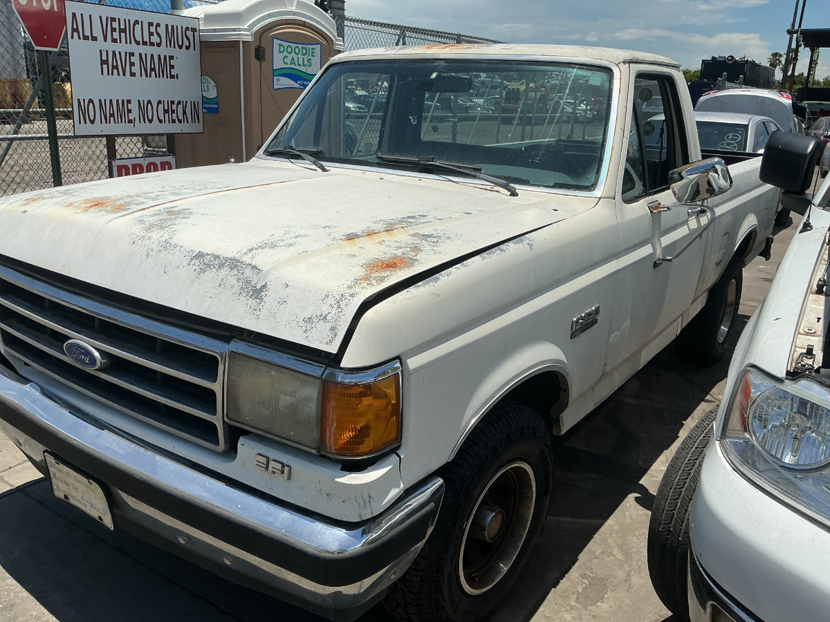 Photo of 1990 Ford F-150
