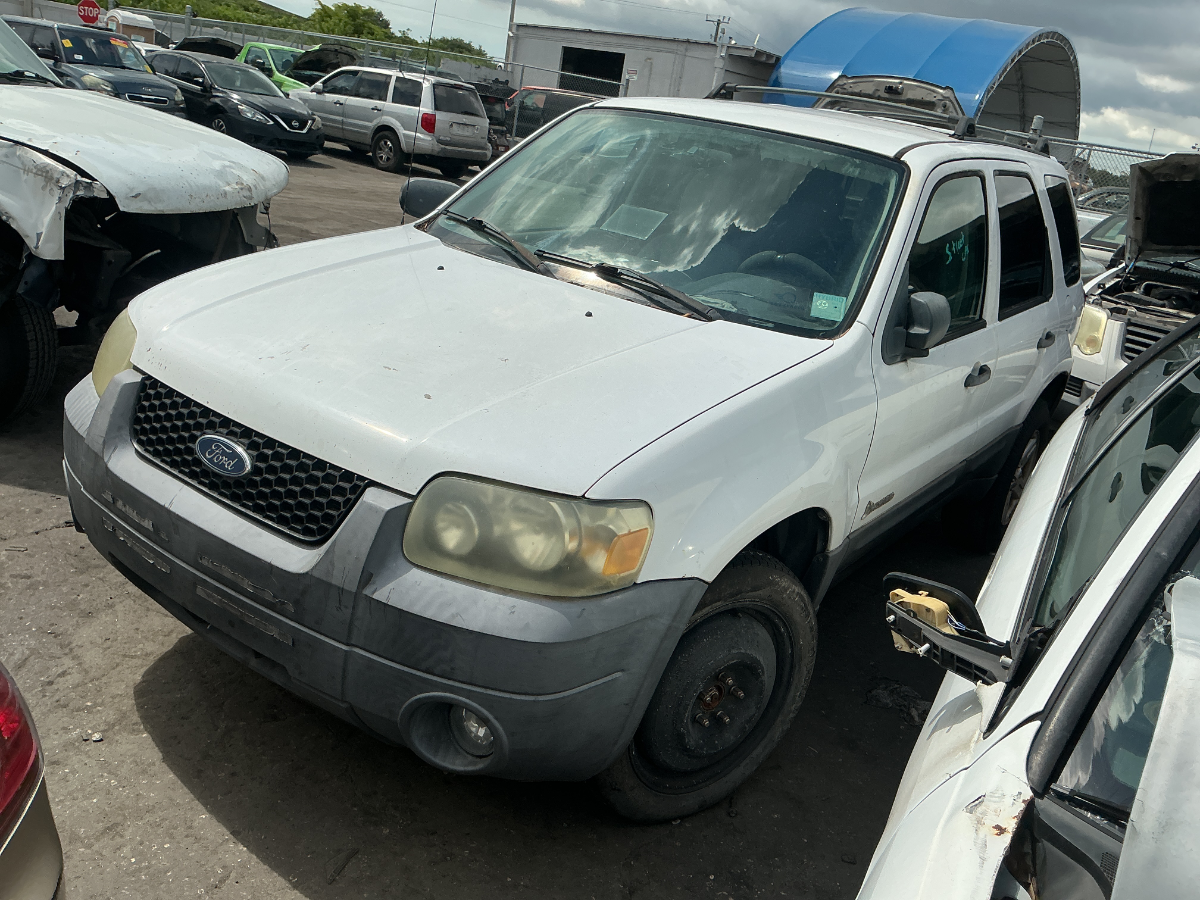 Photo of 2006 Ford Escape
