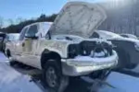 Photo of 2000 Gmc Sierra