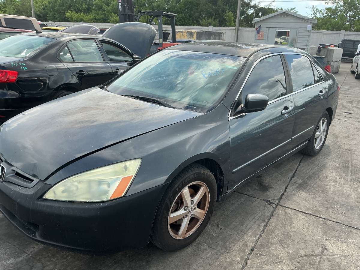 Photo of 2005 Honda Accord